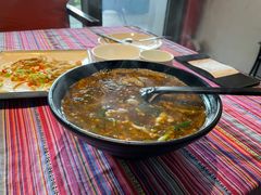 -香巴拉云南餐厅(华莱坞店)