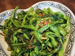 马拉盏炒通菜-大头虾越式风味餐厅(光明广场店)