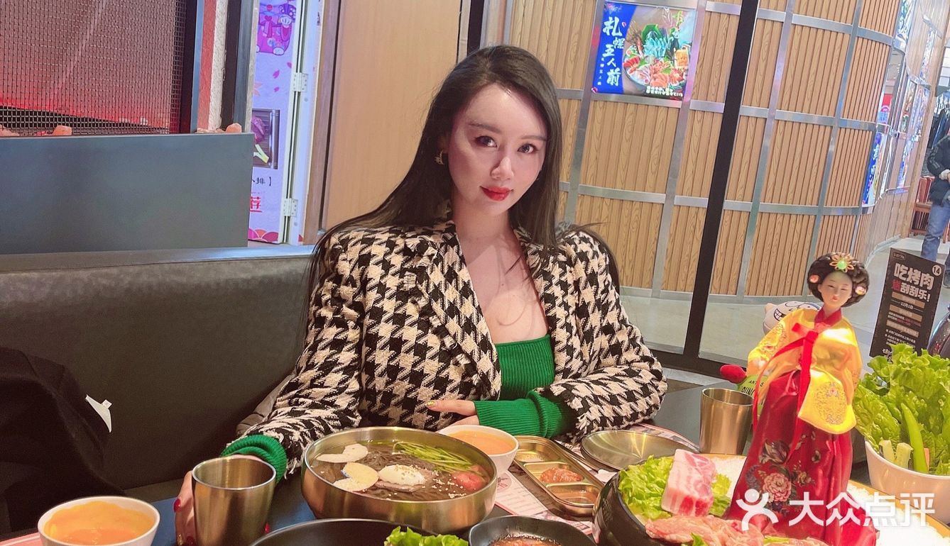 小狐来了｜闺蜜聚会好地方，仙女们看看能不能领个韩国欧巴回家