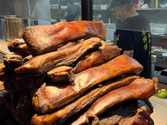 -廖师傅大蒜炒腊肉(袁家岭店)