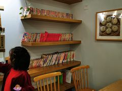 用餐区-正南齐北·老街糯米团(洪崖洞店)