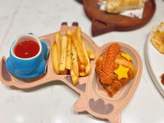 -水桶王国主题餐厅·聚会·生日派对·亲子活动·家庭套餐(亚龙湾希尔顿店)