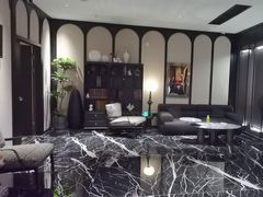 -万泊酒店(长沙五一广场国金中心店)