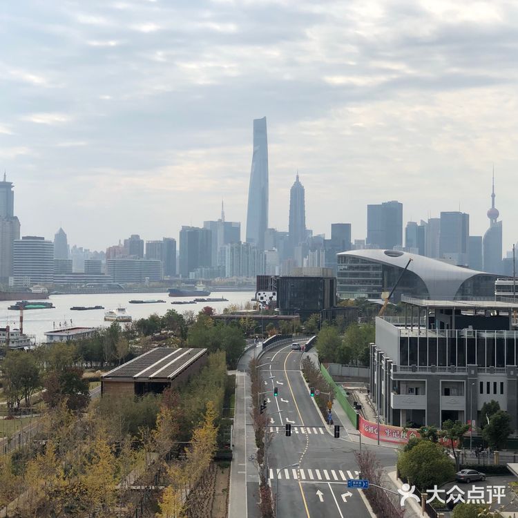 地理位置：杨树浦路平凉路 杨浦滨江