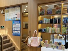 -霸王茶姬(南强街店)