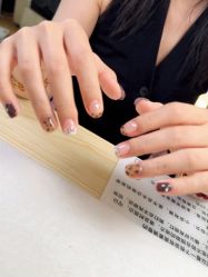 -古啦啦·自助美甲美睫