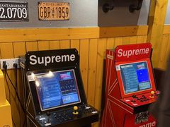 -伯爵·沉浸式超级密室·直营店