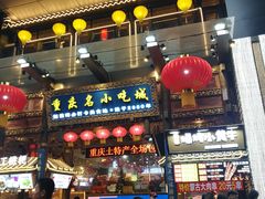 门面-好吃街美食城(八一广场店)
