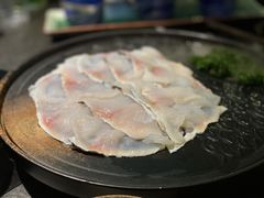 鲜嫩斑鱼片-新草堂锅物料理(泉城路店)