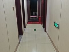 -家富足道养生馆(科技园店)