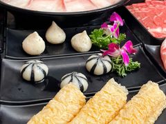 -丽江庭院·云南野生菌·海鲜火锅(鼓楼四合院店)