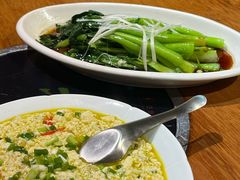 -郭婆婆疯子鸡·土货江湖菜馆