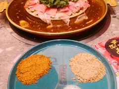 -牛牛章·章鱼水煎肉(光谷世界城店)