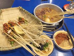 -马路边边 传媒大学店