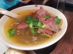 牛肉粉丝汤-哑巴生煎(临顿路店)