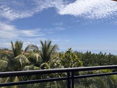 -海南清水湾莱佛士酒店