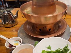 -额尔敦草原涮羊肉·烧烤(冻青树总店)