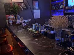 -聚点酒吧(龙湖滨江天街店)