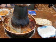 -楼外楼大刀肉传统火锅(西安大路店)