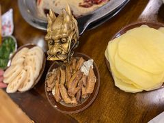 -黄潇洒老火锅(九眼桥宏济巷店)