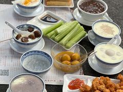 -周大娘牛乳(旧寨古村总店)