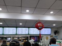 -护国寺小吃店(红莲南路店)