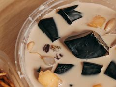 -爱乐信甜品(石湾店)