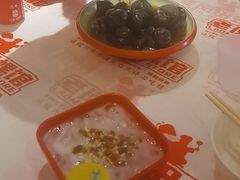 -老闵田螺馆·南昌市井菜·特色小吃(总店)