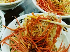 -牛一嘴·兰州牛肉面·大盘鸡(财富中心店)