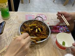 -江城燕子大排档(江汉路步行街店)