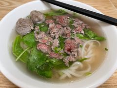 招牌牛肉牛丸粿-金粿粿·牛肉粿