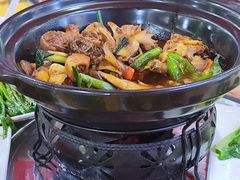 招牌土鸡煲-胖哥八兄弟大排挡(植村店)