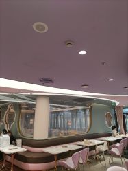 -奈尔宝·国风主题儿童乐园·亲子餐厅(豫园商城店)