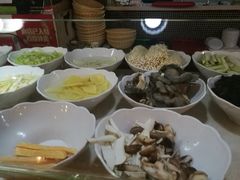 -拿渡麻辣香锅(世茂广场·工三店)
