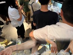 -喜茶(东莞雍华庭店)