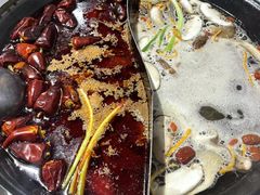 -伍师兄市井火锅(东部星悦天地店)