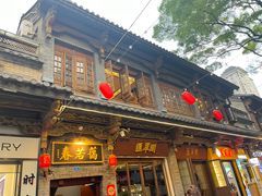 -蔼若春.传承三十年云南菜(金碧公园店)