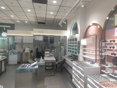 -GOOMI久米眼镜·蔡司·依视路·明月官方授权店(龙德紫金店)