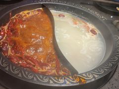 经典清汤鸳鸯锅-锅说大脸毛肚重庆老火锅(佐阾店)