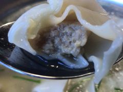 -周震馄饨