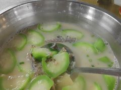 -辉记虾塘海鲜农庄