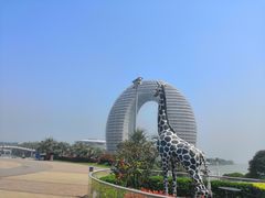 -湖州太湖旅游度假区-月亮广场