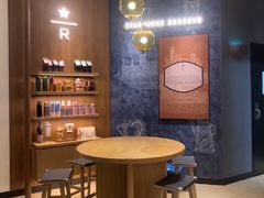 -星巴克臻选(惠州华贸天地1楼店)