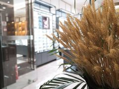 -回瑞眼镜·蔡司·依视路官方授权店(广益路万达店)