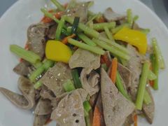 -鲸育宝宝月嫂(徐汇店)