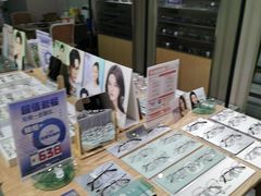 -零度眼镜·宝视友·蔡司依视路(吾悦花街店)