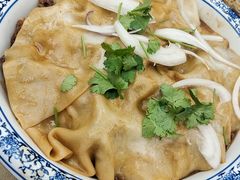 -壹阁胡羊焖饼(特色小吃街店)