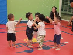 -小小运动馆(浦江店)