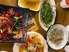 -隔壁老王·家常云南菜(花巷店)