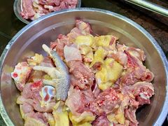 招牌菜柴火鸡-潭州老友灶台鸡·竹屋老灶(光明E城店)